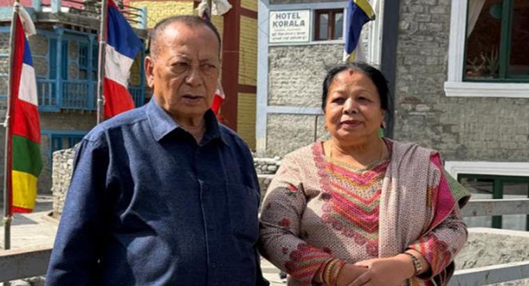 महालक्ष्मी ग्रुप अफ कम्पनिजद्वारा बाढी प्रभावितका लागि १० लाख सहयोग