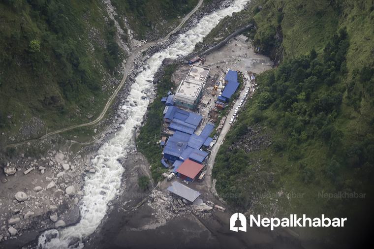 ‘भोटेकोसीमा पुन: बाढी बढ्यो, मुग्लिनसम्मका बासिन्दा सुरक्षित स्थानमा रहनू’
