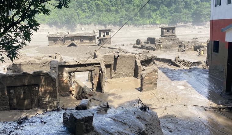 ‘भोटेकोशी बाढी प्रभावित क्षेत्रमा सङ्क्रमणको जोखिम बढ्न सक्छ’