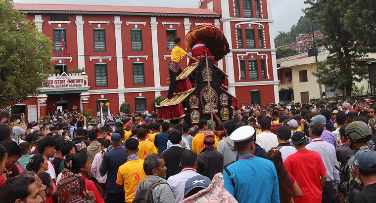 अंग्रेजलाई युद्धमा जितेको सम्झनामा पाल्पामा विजय उत्सव स्वरुप भगवती रथजात्रा
