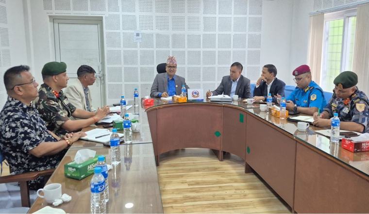 सुदूरपश्चिम सुरक्षा समितिले उद्धार र पुनःस्थापनामा सहयोग गर्ने