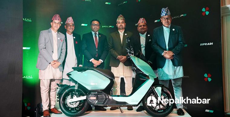 मूल्य सार्वजनिक नगरी नेपालमा बनेको यात्री इलेक्ट्रिक स्कुटर, नाडा अटो शोमा ३०० बुक