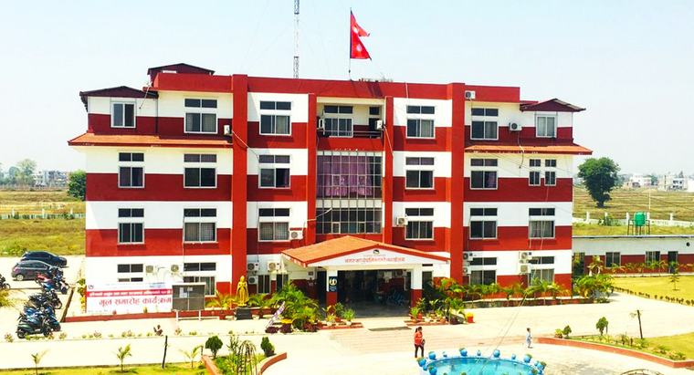 बाढीपीडितलाई रुपन्देहीको तिलोत्तमा नगरपालिकाले ४० लाख सहयोग गर्ने