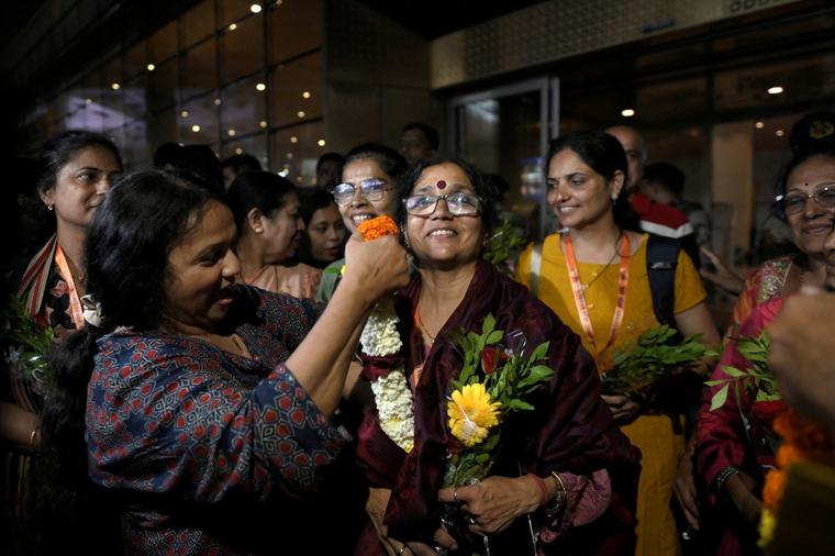 Pilgrims to sacred Himalayan site among missing in Nepal floods