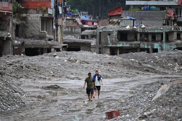 Nepal on high alert for fresh flooding as death toll rises past 800