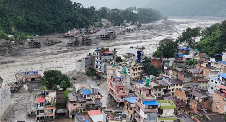 भोटेकोशी बाढी : १२ जिल्लाका १५७ जना सम्पर्कविहीन