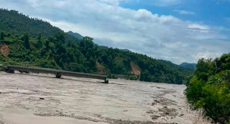 मुगुबाट रसुवा काम गर्न गएका १२ जना सम्पर्कविहीन, परिवार चिन्तित
